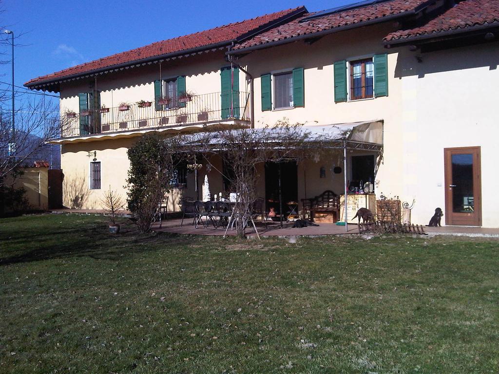 דירות Busca Casa Del Bosco מראה חיצוני תמונה